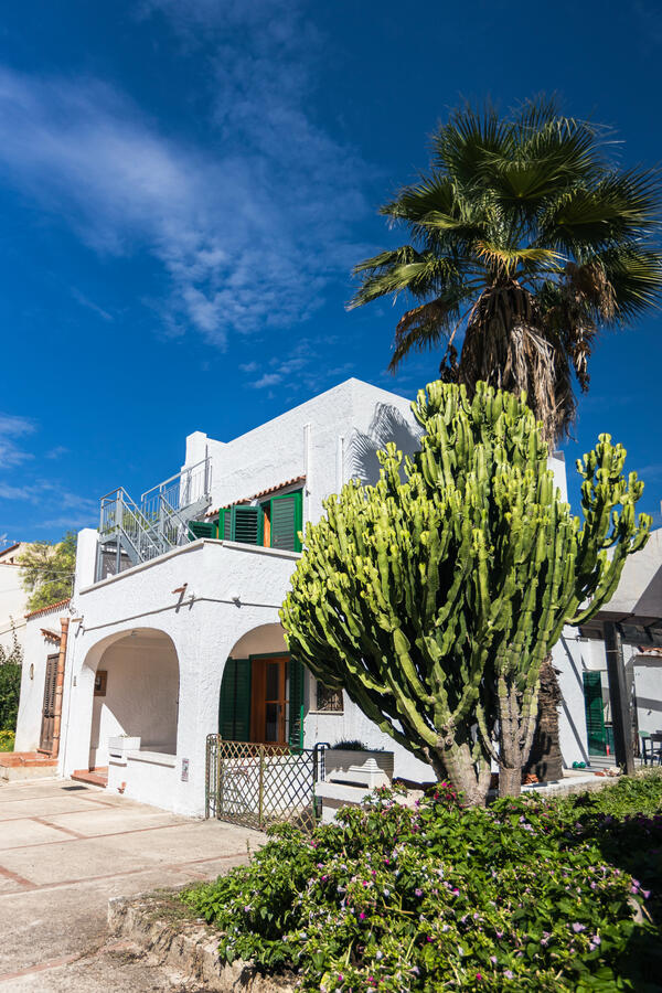 stagnone-kite-lodge-house