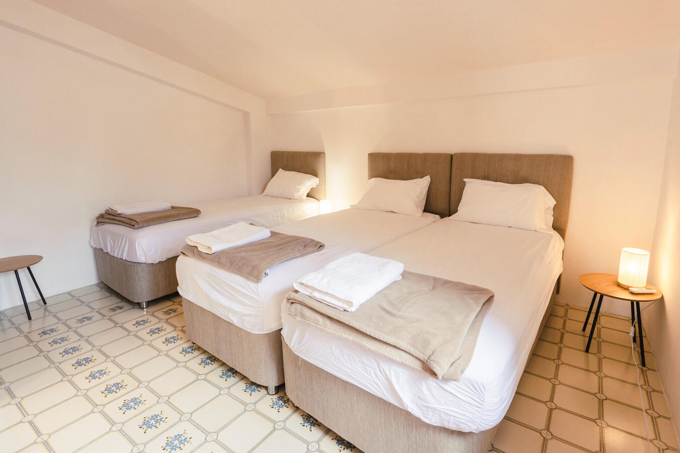 Bedroom No1 with 3 beds Premium hotel beds with extra comfort