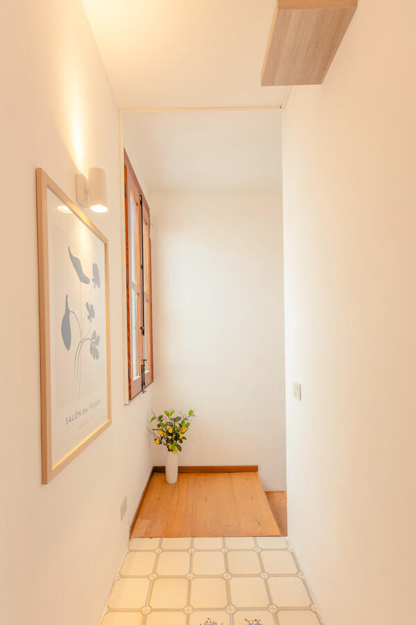 Kite house first floor with nice colours