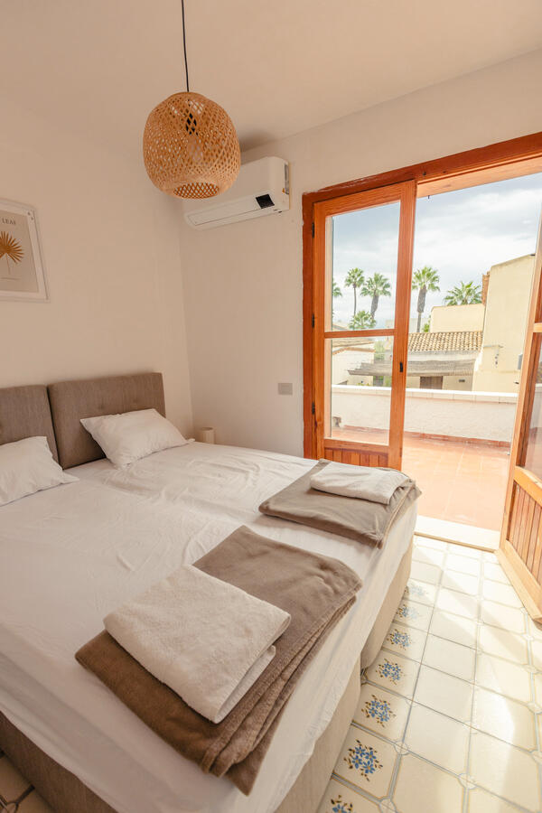 The room with air-condition under the palm tree with beautiful view to the lagoon